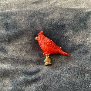 Cardinal for top of lamp